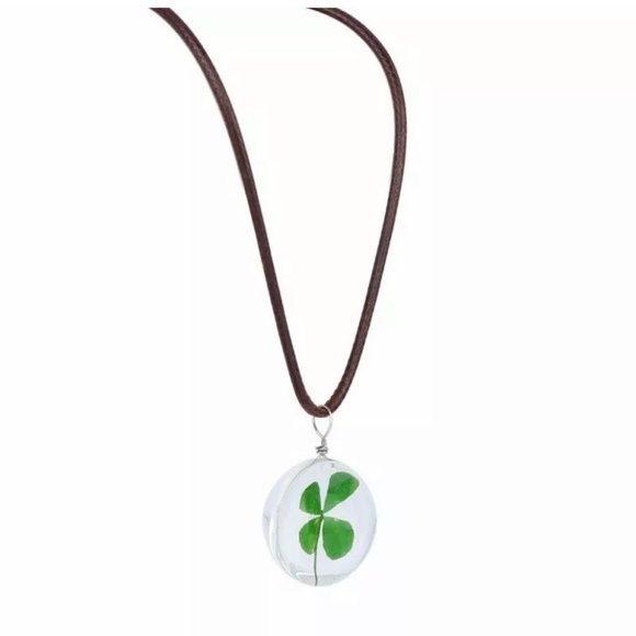 Real 4 Leaf Clover Good Luck Pressed Necklace - Picture 2 of 3
